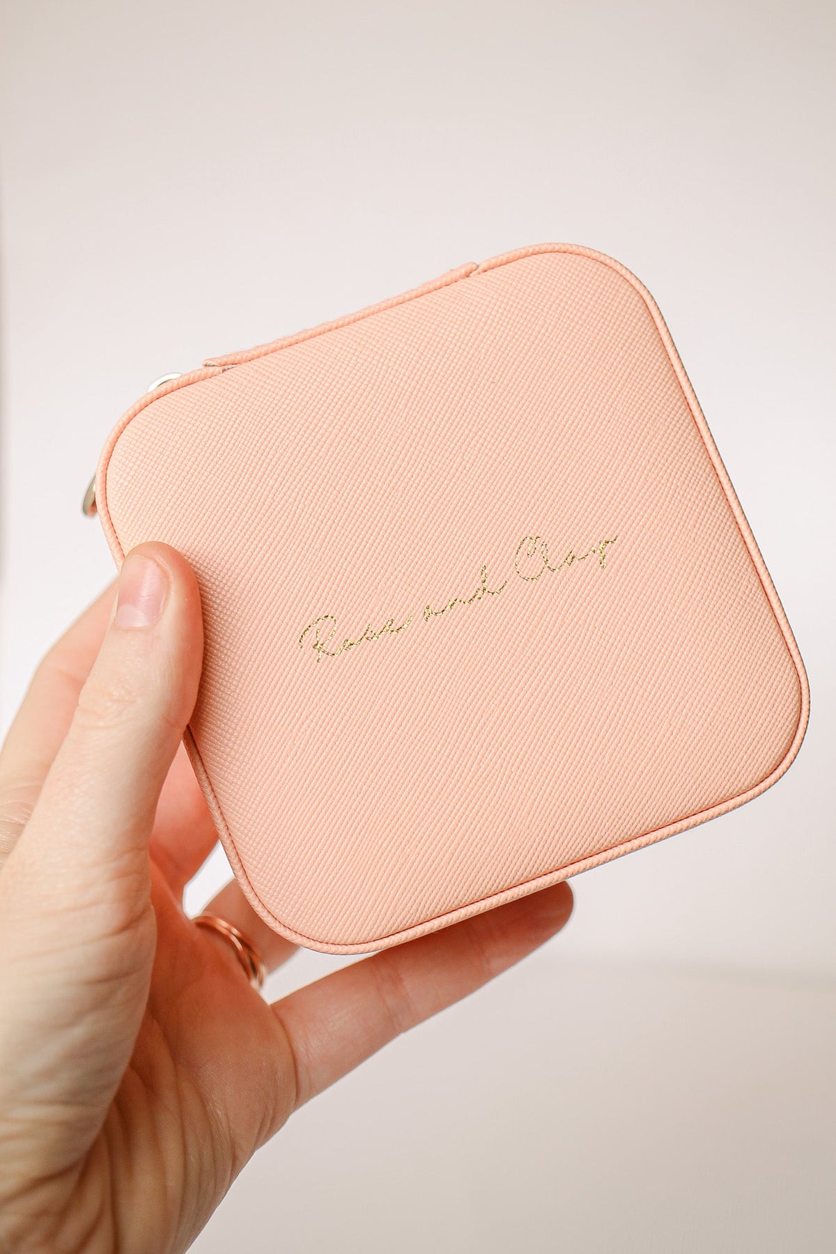 Zip Jewelry Travel Case, Peach, 4 x 4 in