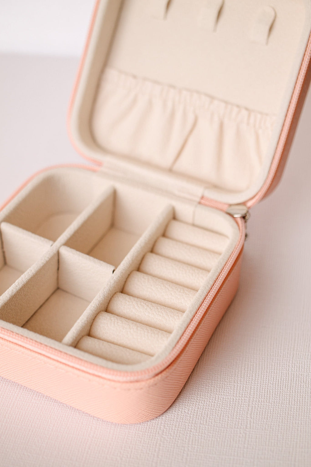 Zip Jewelry Travel Case, Peach, 4 x 4 in